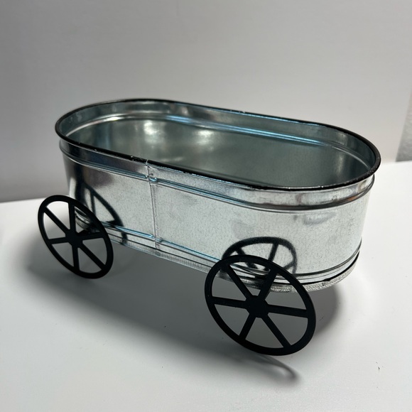 🍂Target FALL Metal Wagon🍂 - Picture 3 of 5
